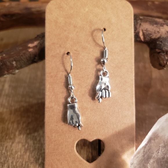 Hand earrings Fig sign HAND Gesture Fist Earrings ~Peace~BLM~Occult~Lucky Symbol - Picture 5 of 10